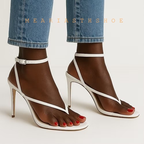 베이지 블랙 크로스 스트랩 플립플랍 글래디에이터 샌들  - Ankle Strap Attachment 리뷰 및 가격